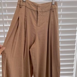 Alice + Olivia Wide Leg Light Brown high rise Pants XS